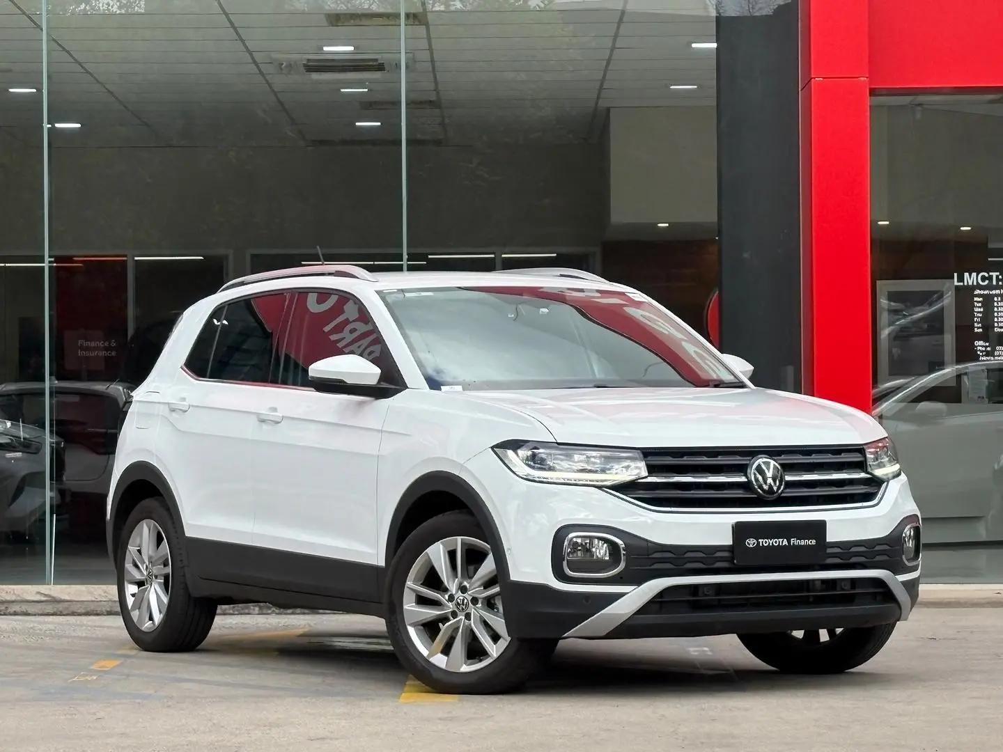 2021 Volkswagen T-Cross Gallery Image 1