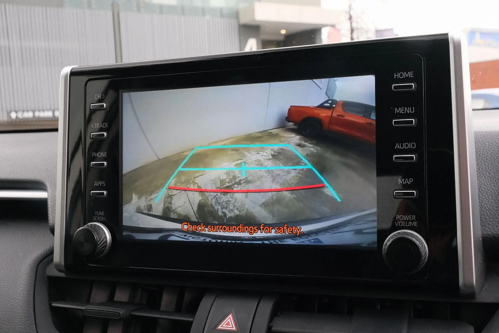 2021 Toyota RAV4 Gallery Image 9