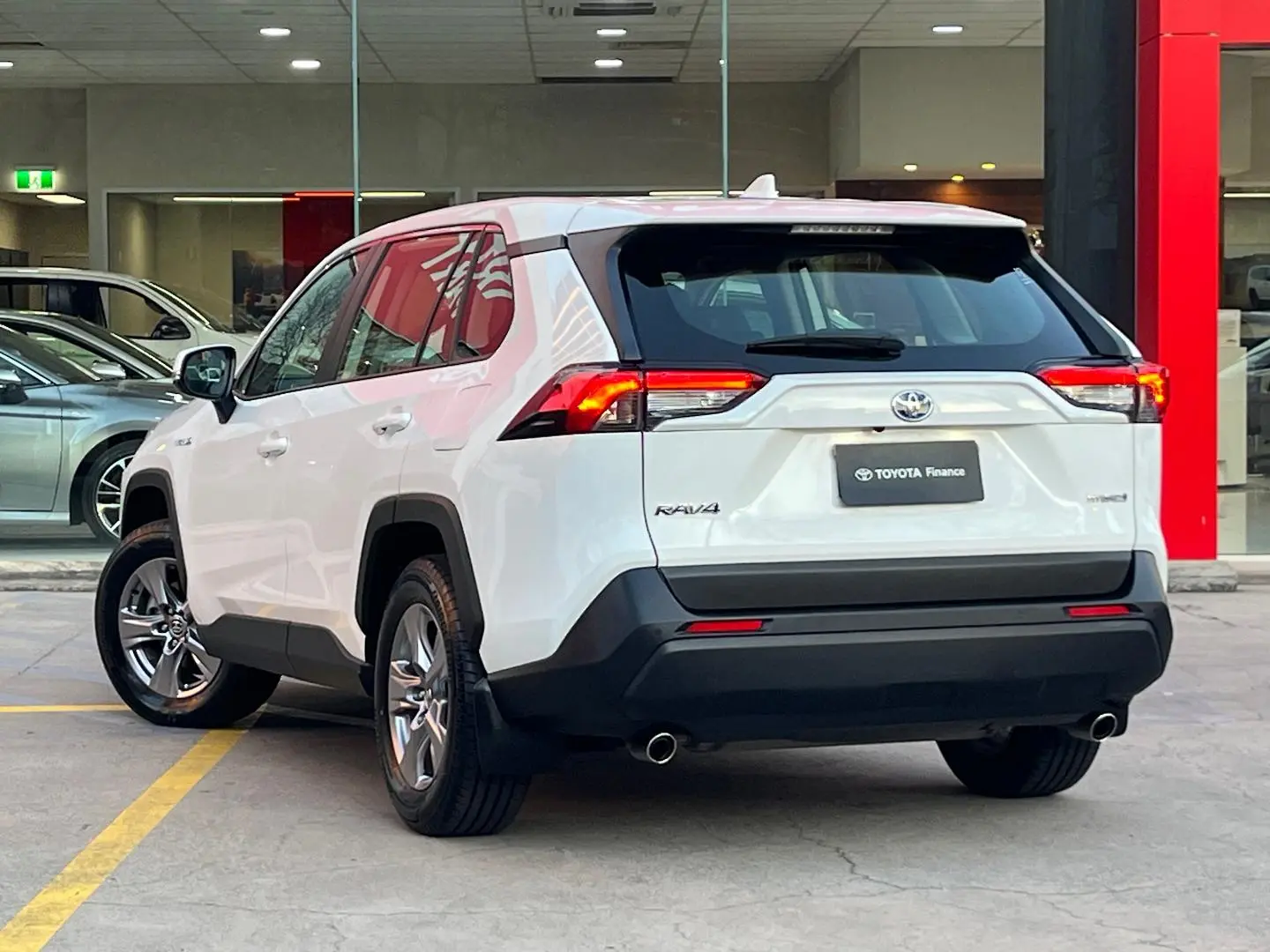 2023 Toyota RAV4 Gallery Image 10