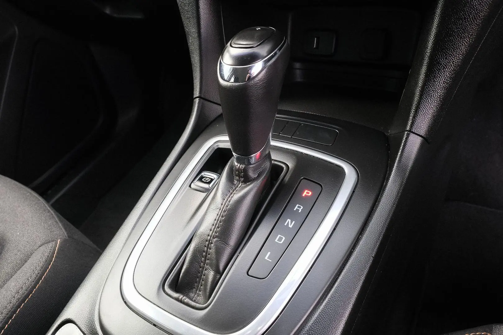 2017 Holden Equinox Gallery Image 18