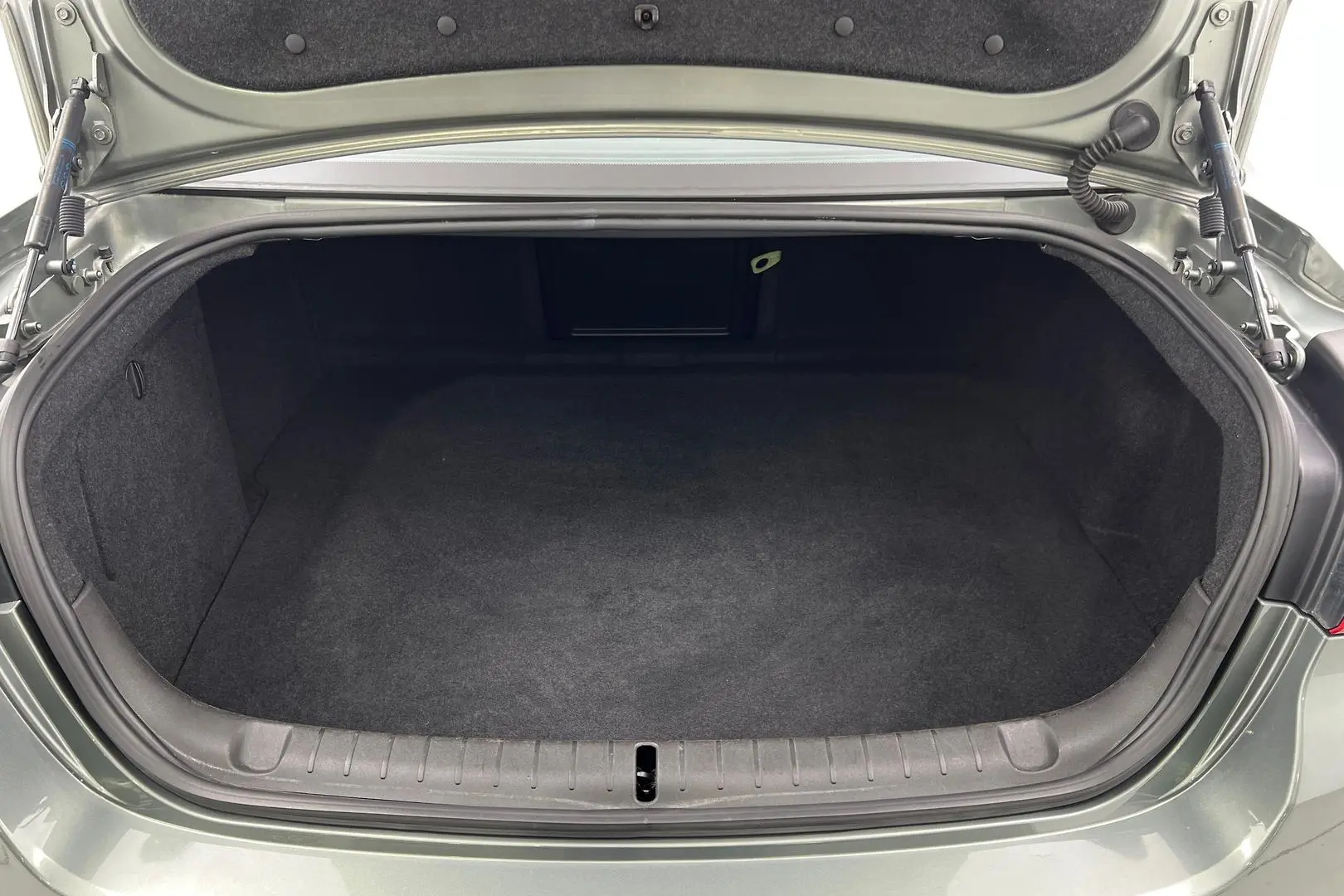 2014 Holden Commodore Gallery Image 19