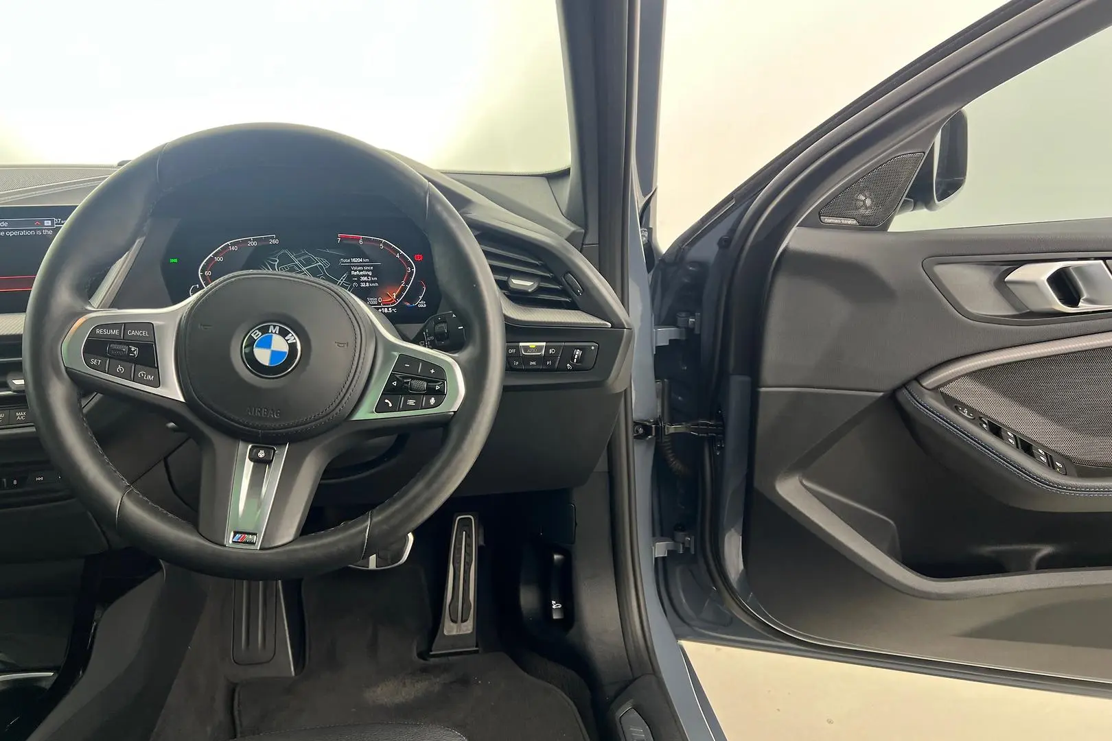 2023 BMW 1 Series Gallery Image 13