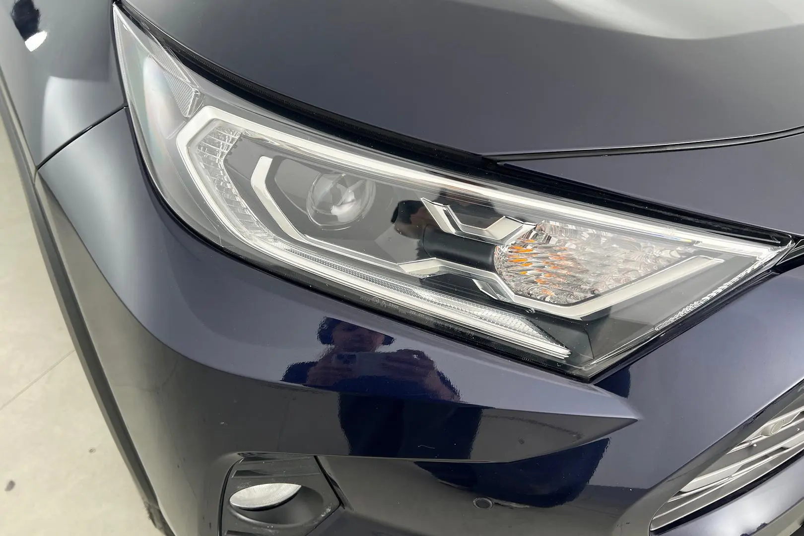 2019 Toyota Rav4 Gallery Image 11