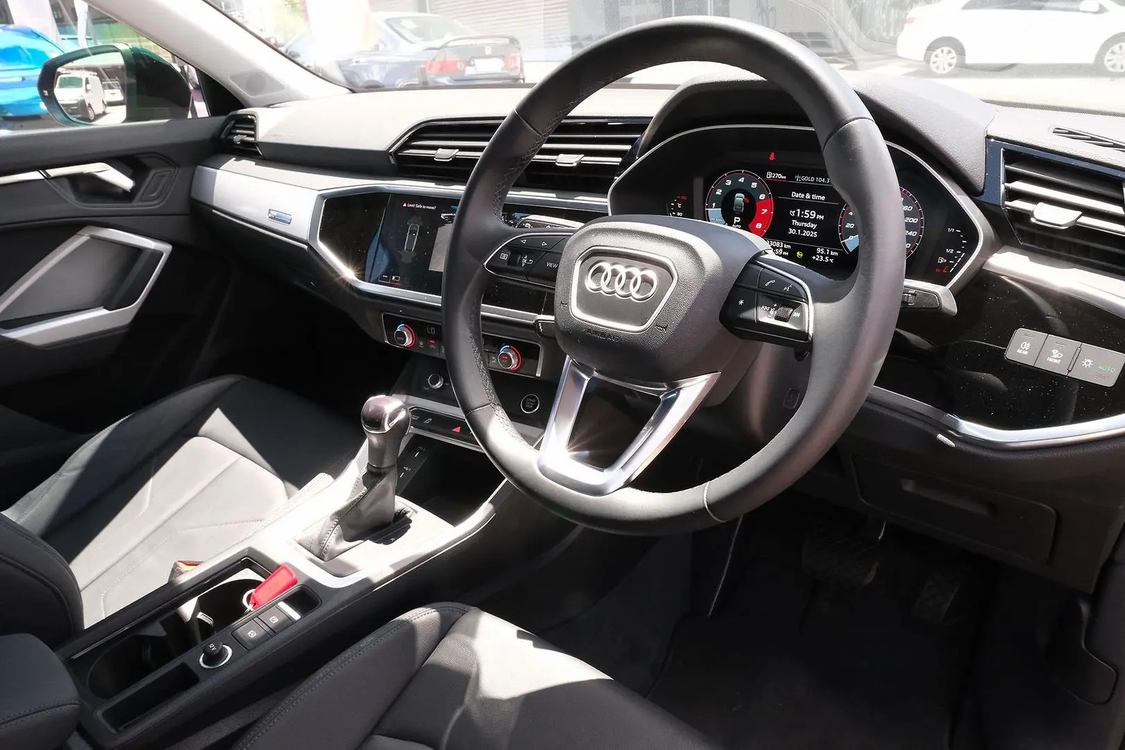 2022 Audi Q3 Gallery Image 7