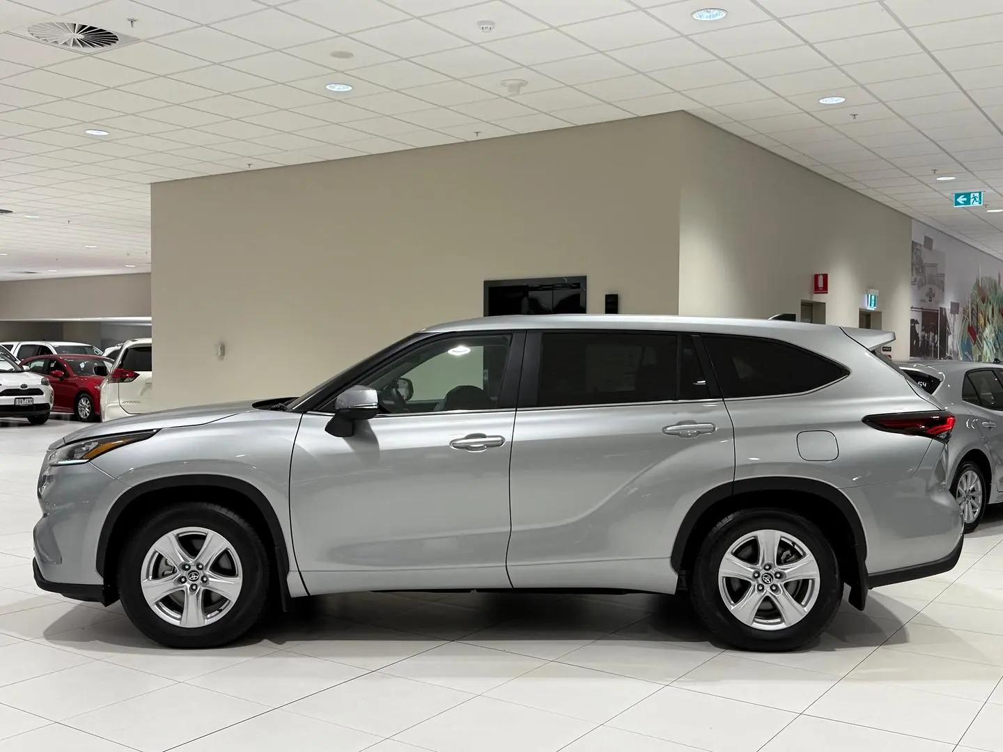 2024 Toyota Kluger Gallery Image 6
