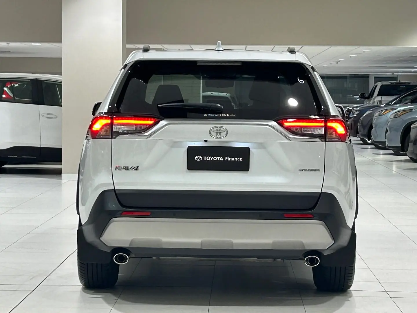 2024 Toyota RAV4 Gallery Image 9