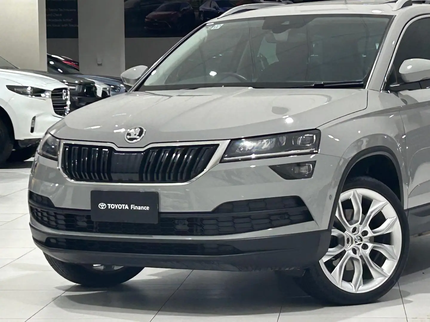 2021 SKODA Karoq Gallery Image 7