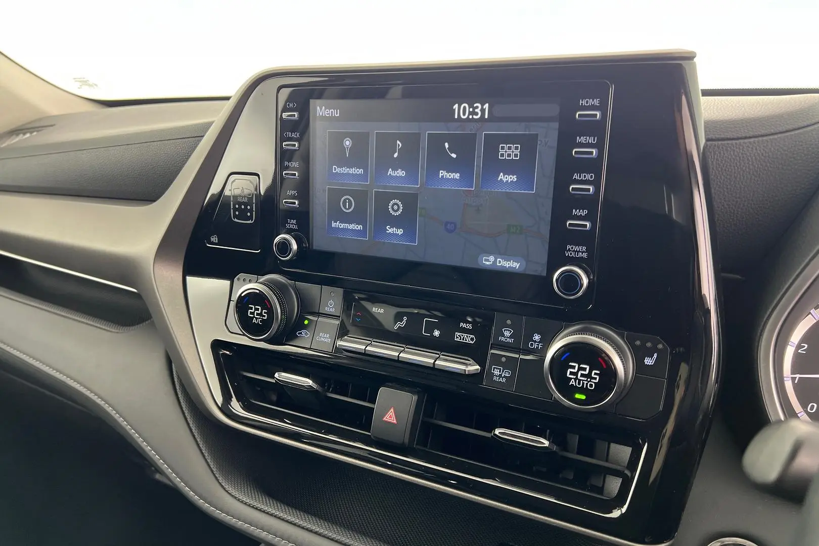2022 Toyota Kluger Gallery Image 13