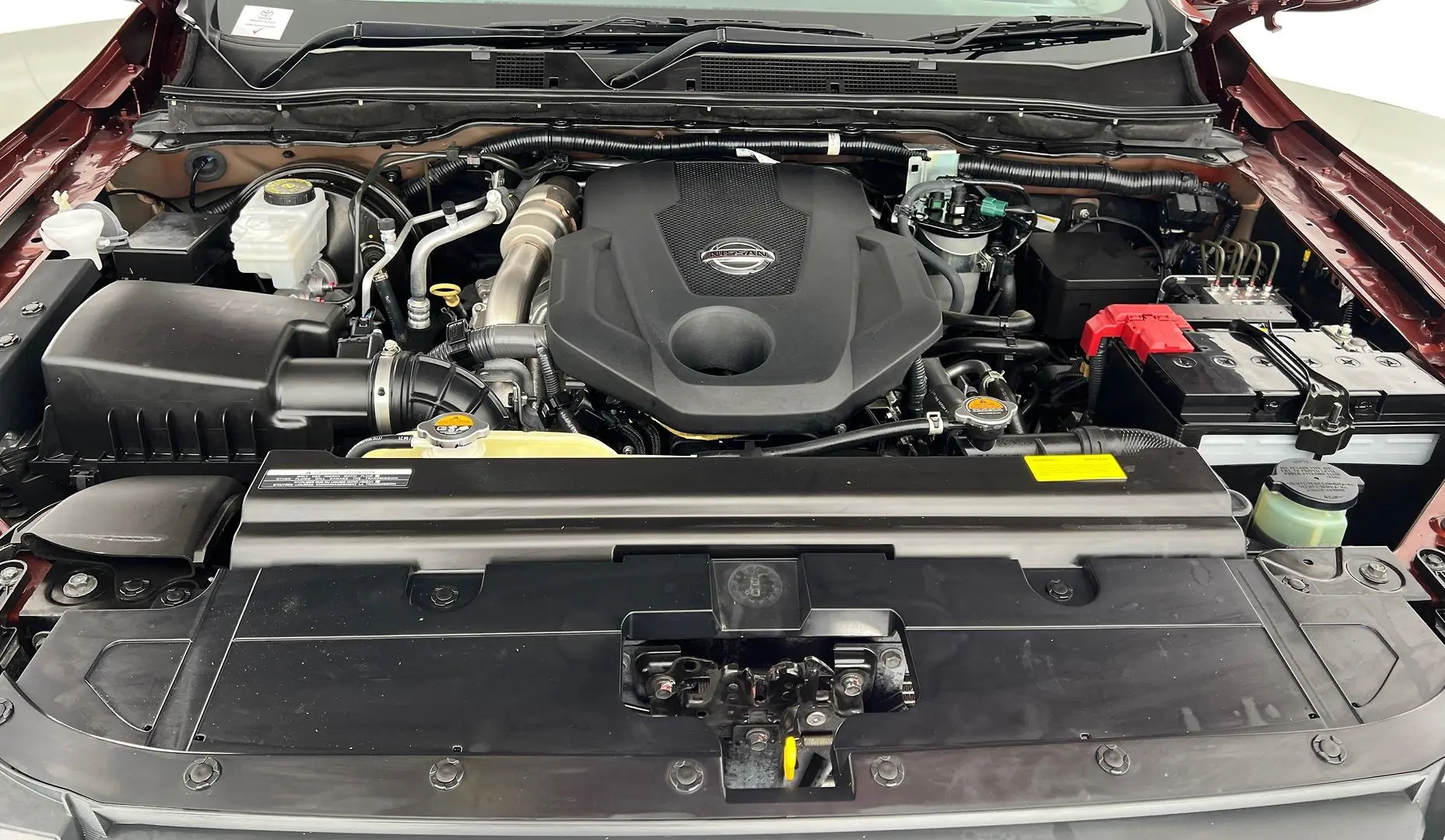 2021 Nissan Navara Gallery Image 22