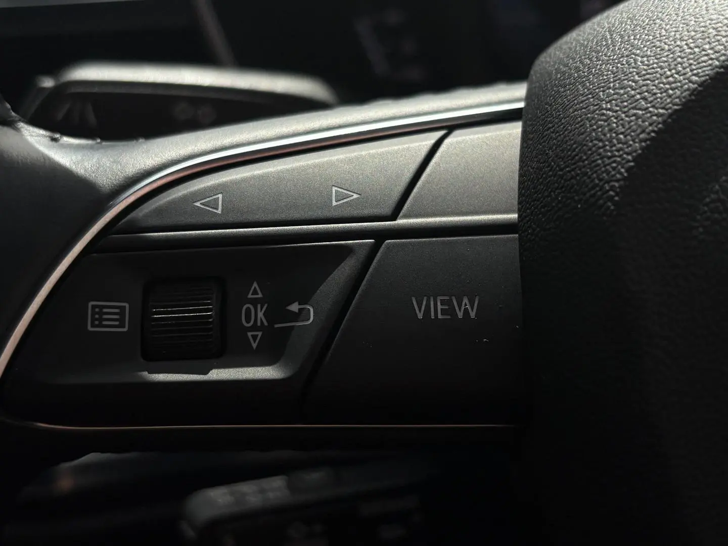 2020 Audi Q3 Gallery Image 21
