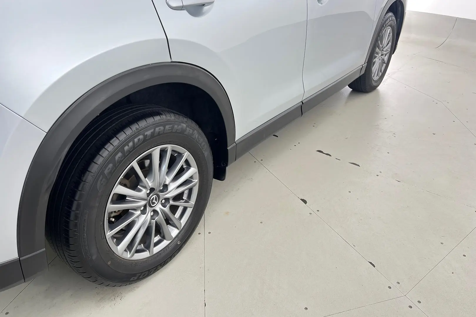 2017 Mazda CX-5 Gallery Image 16