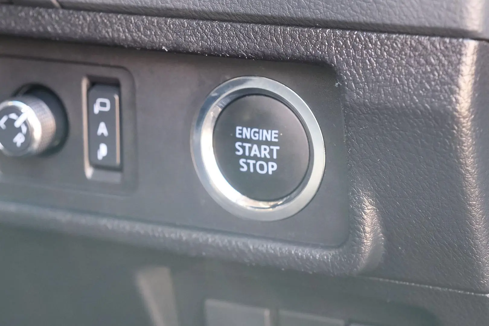2021 Toyota Landcruiser Prado Gallery Image 15