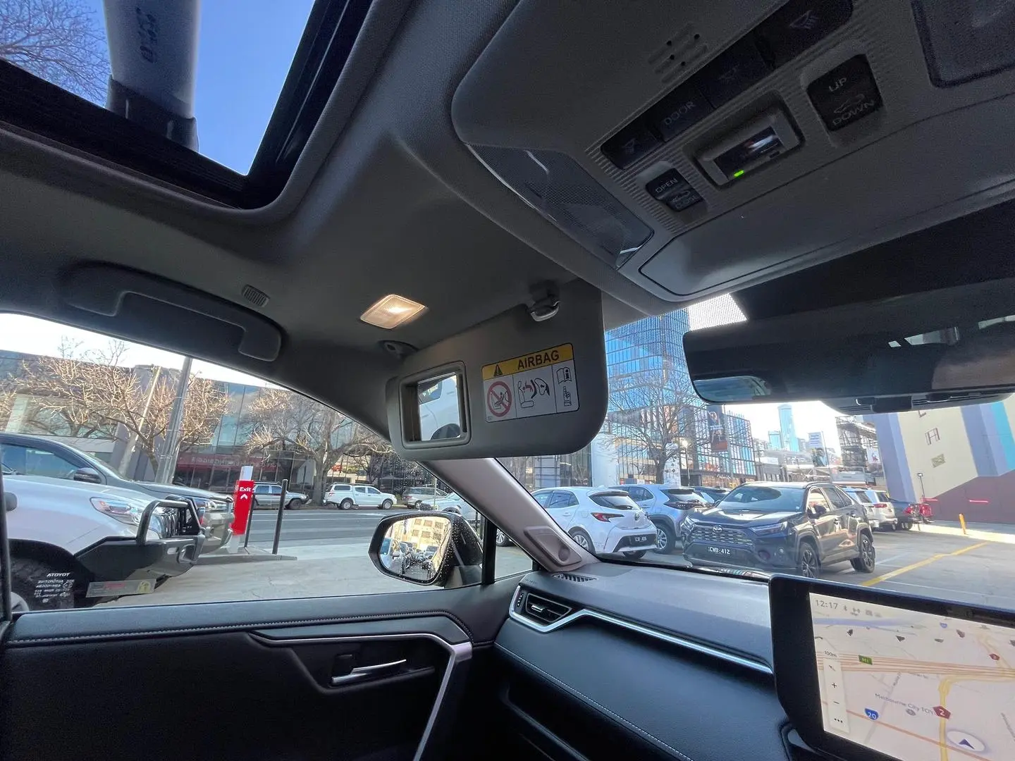 2024 Toyota RAV4 Gallery Image 25