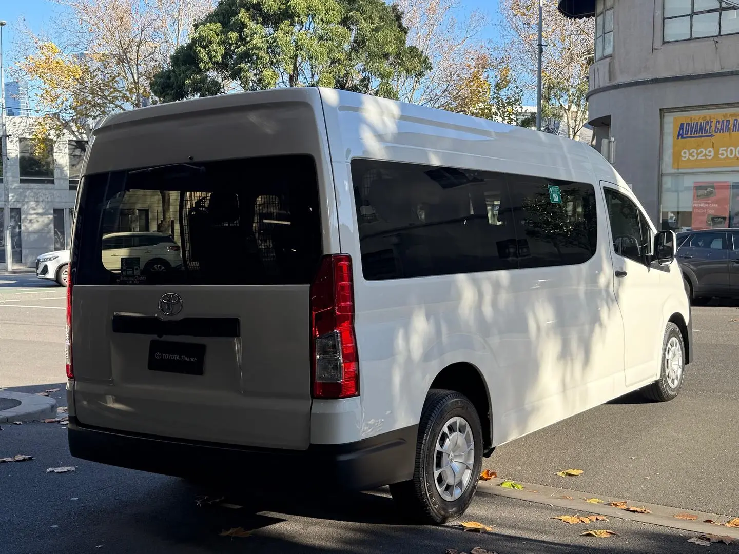 2020 Toyota Hiace Gallery Image 10