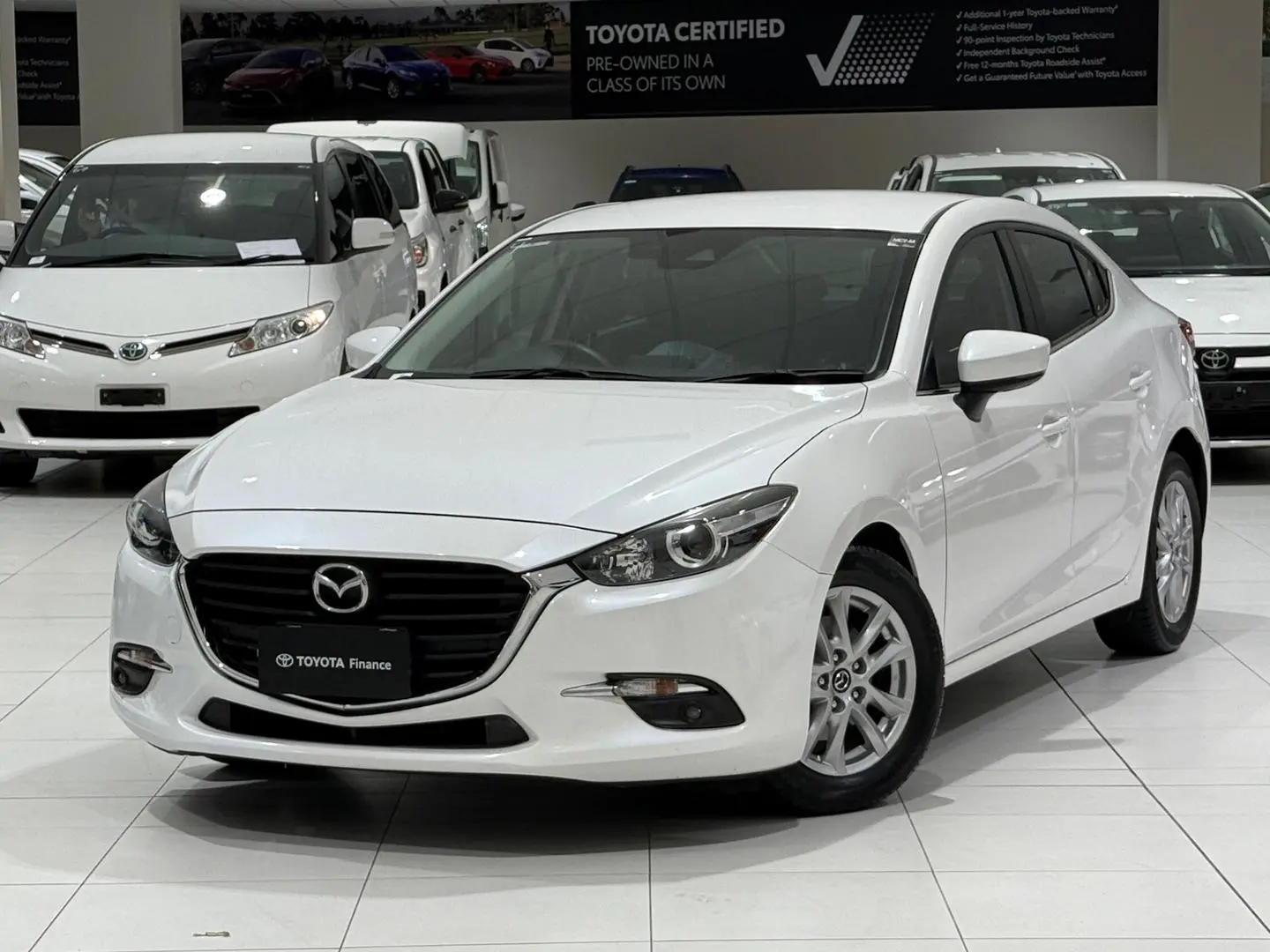 2017 Mazda 3 Gallery Image 5