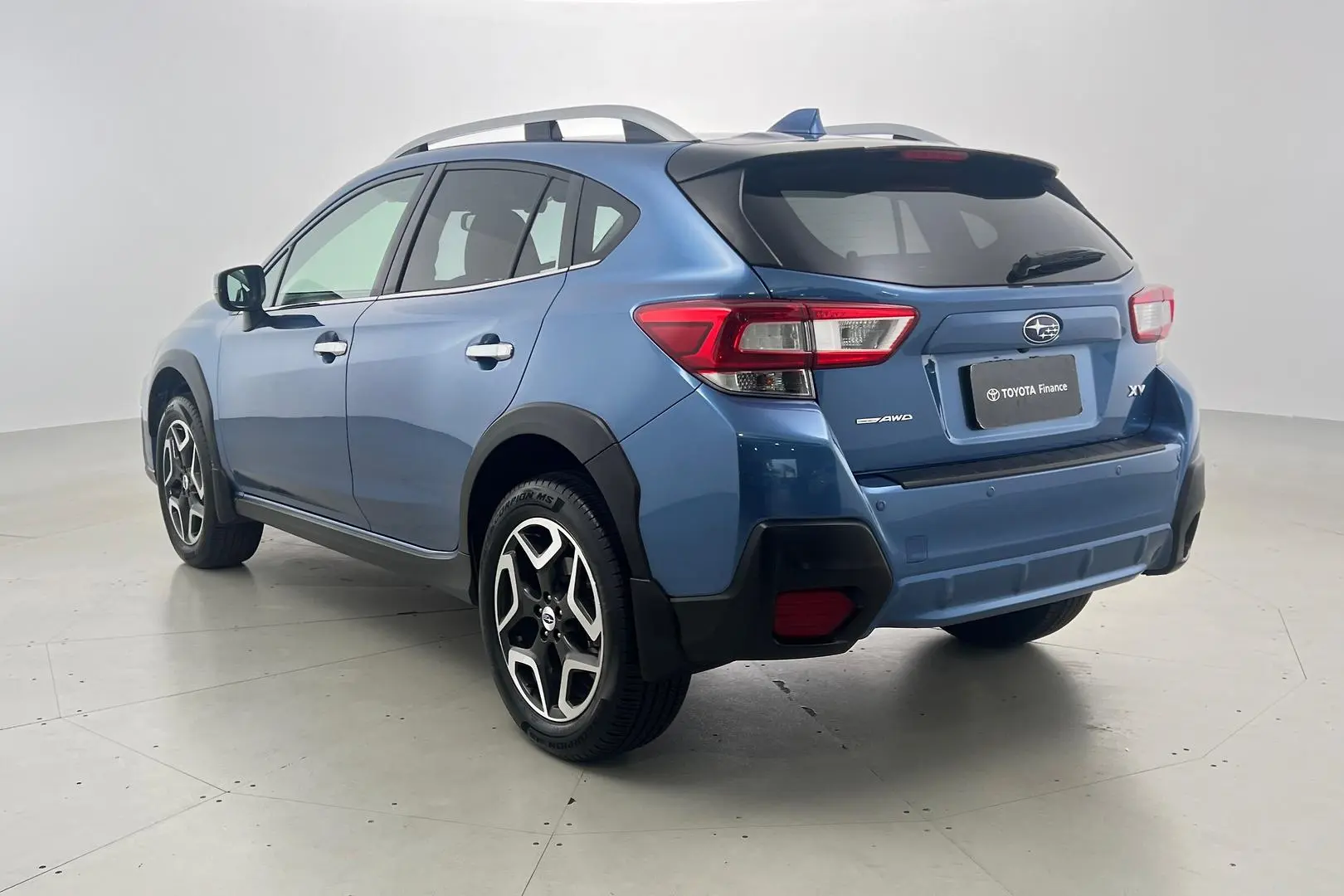 2017 Subaru XV Gallery Image 7