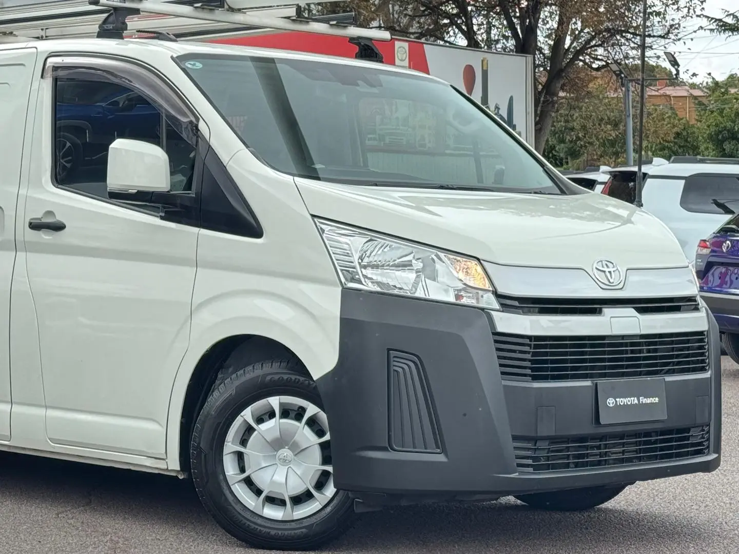 2019 Toyota Hiace Gallery Image 2