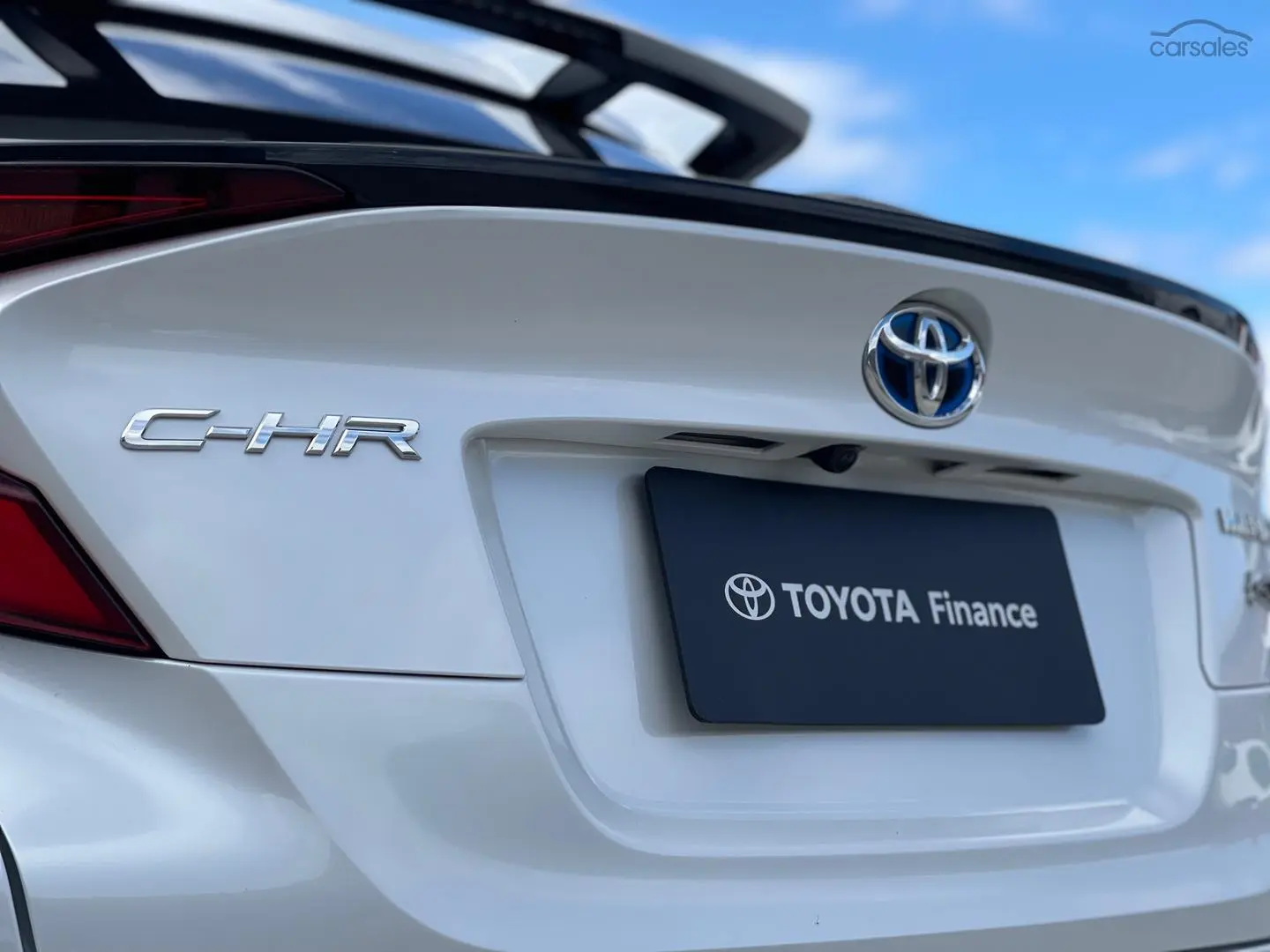 2022 Toyota C-HR Image 30