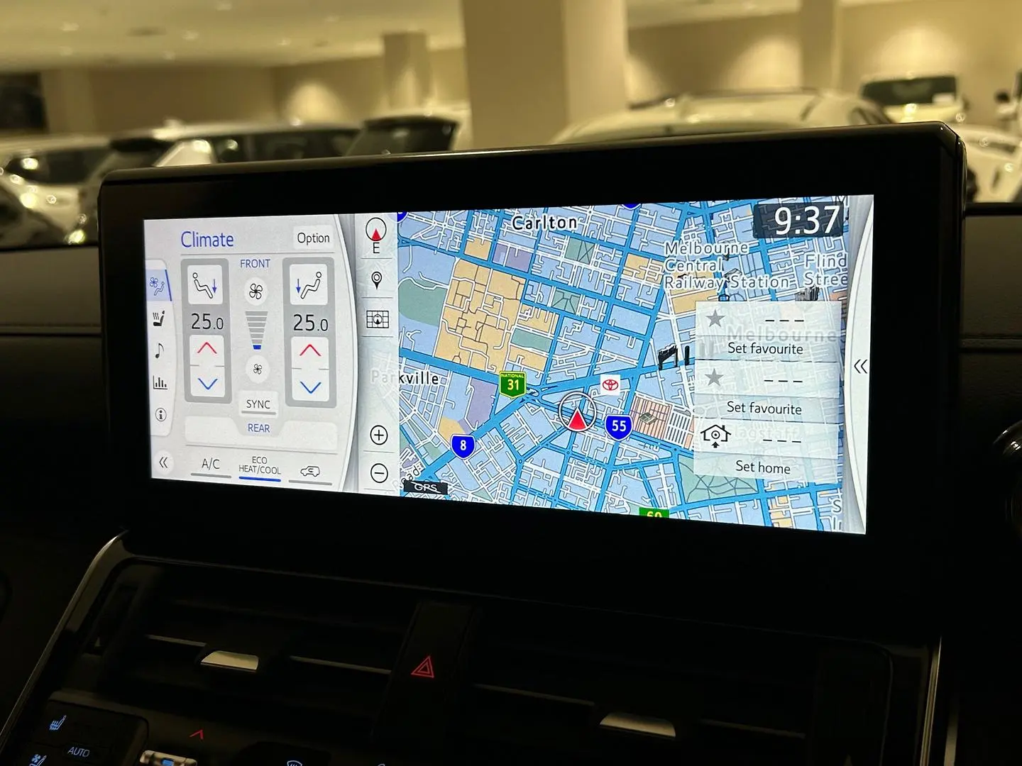 2021 Toyota Landcruiser Gallery Image 18