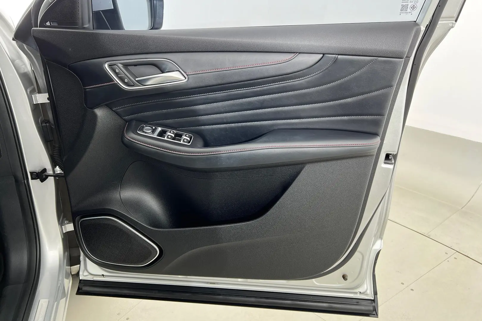 2021 Mg Hs Phev Gallery Image 14