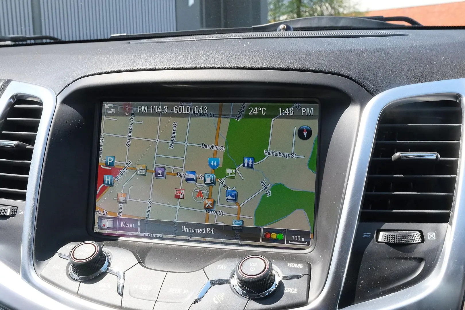 2015 Holden Commodore Gallery Image 9