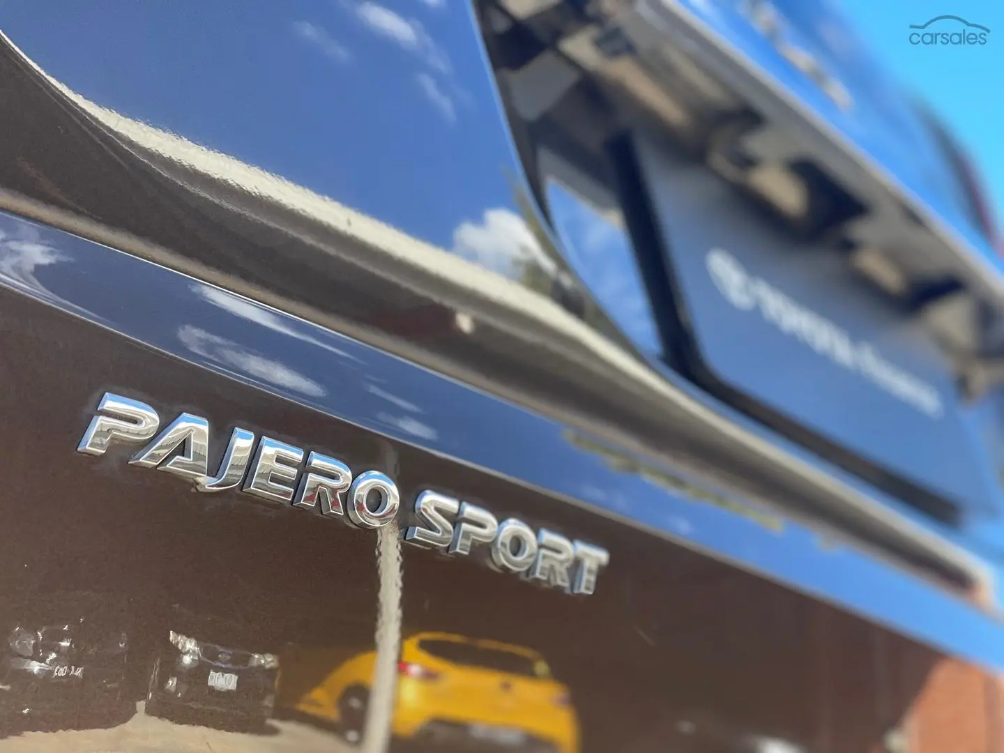 2018 Mitsubishi Pajero Sport Image 28