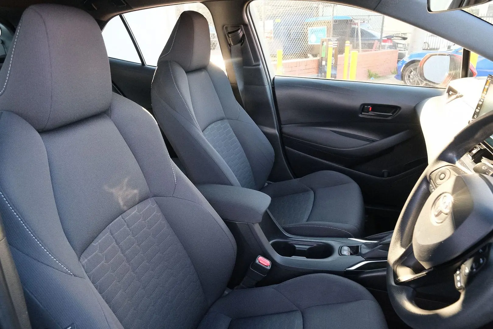 2019 Toyota Corolla Gallery Image 13