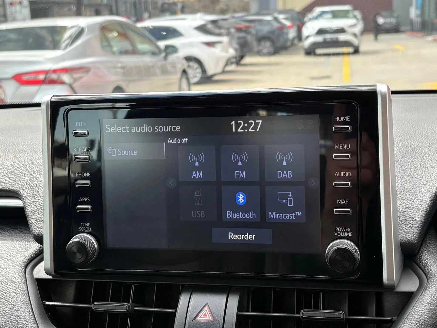 2022 Toyota RAV4 Gallery Image 16