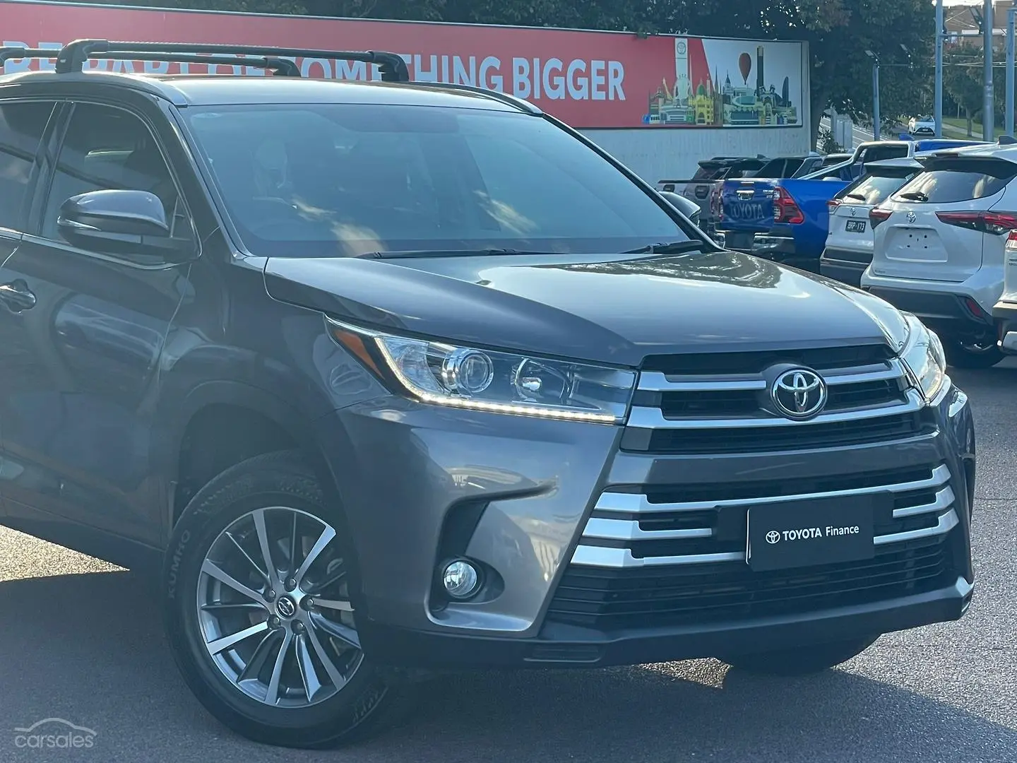 2017 Toyota Kluger Image 2