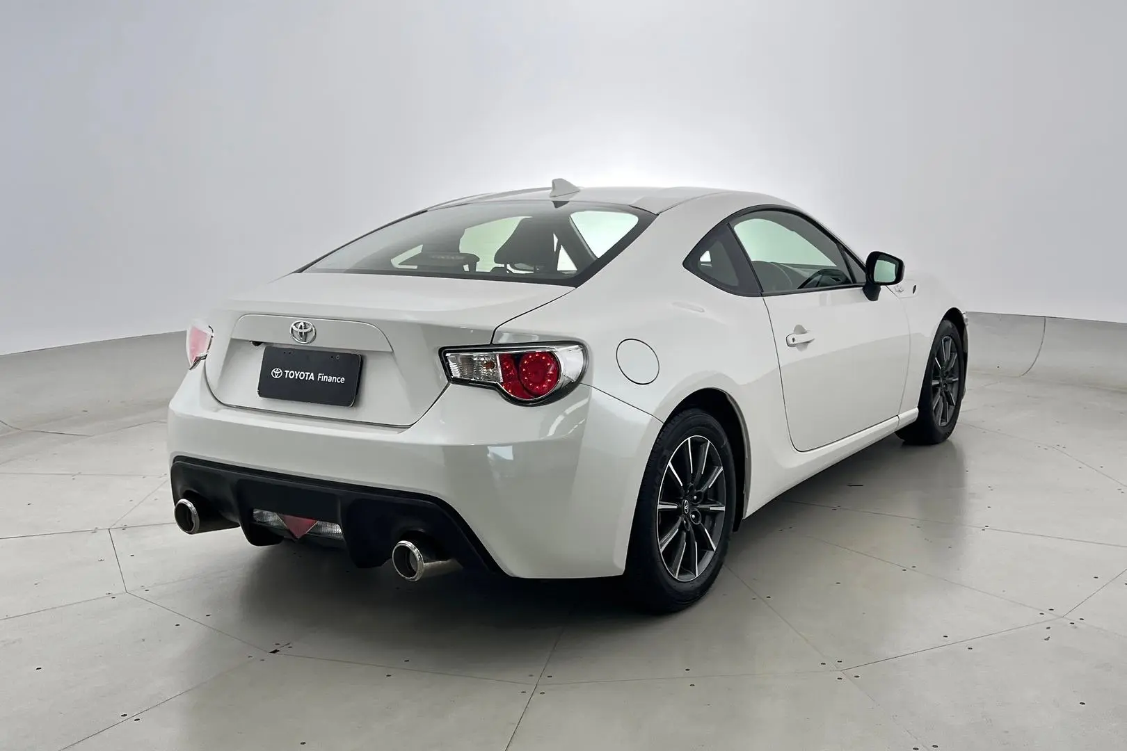 2016 Toyota 86 Gallery Image 5