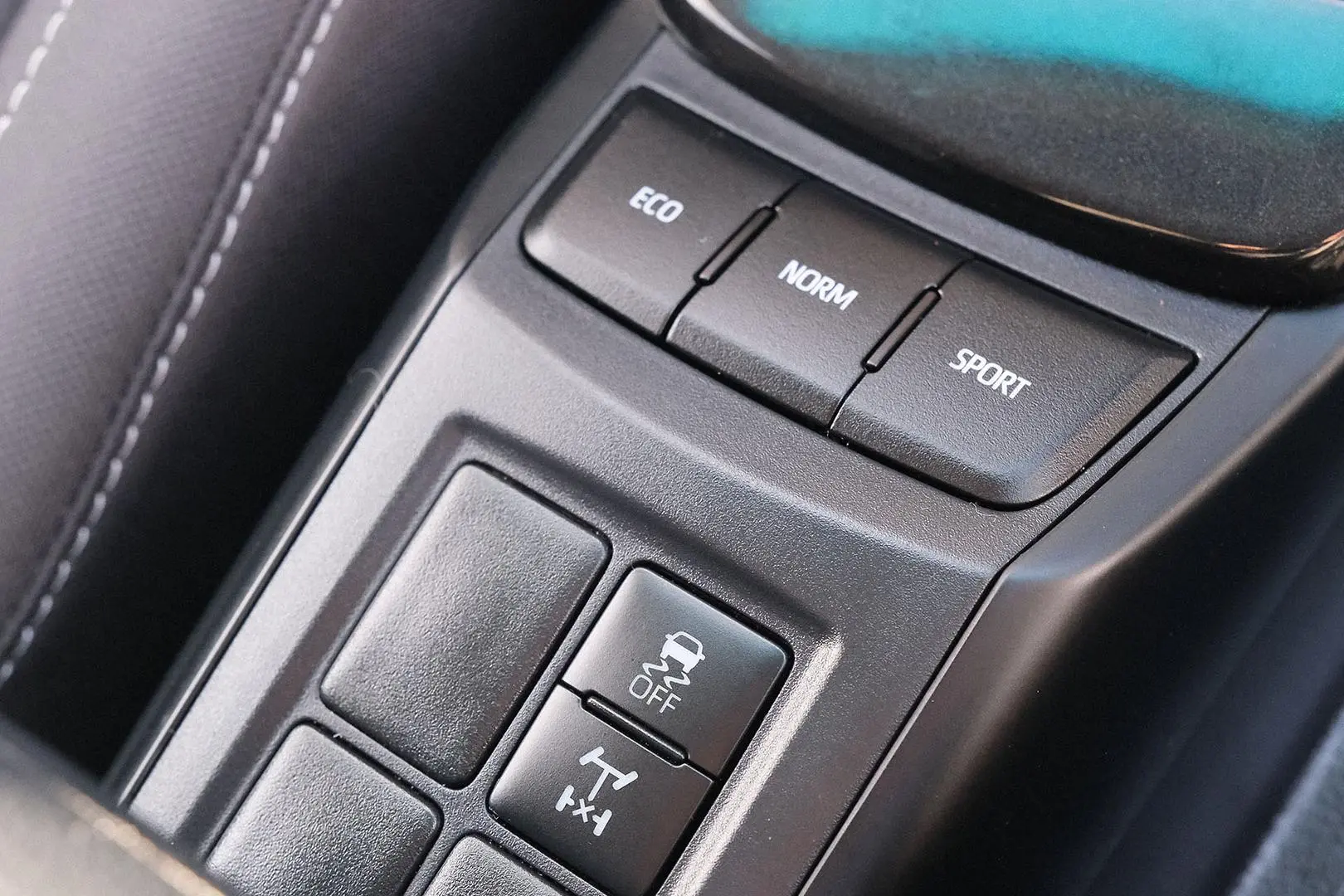 2022 Toyota Fortuner Gallery Image 22