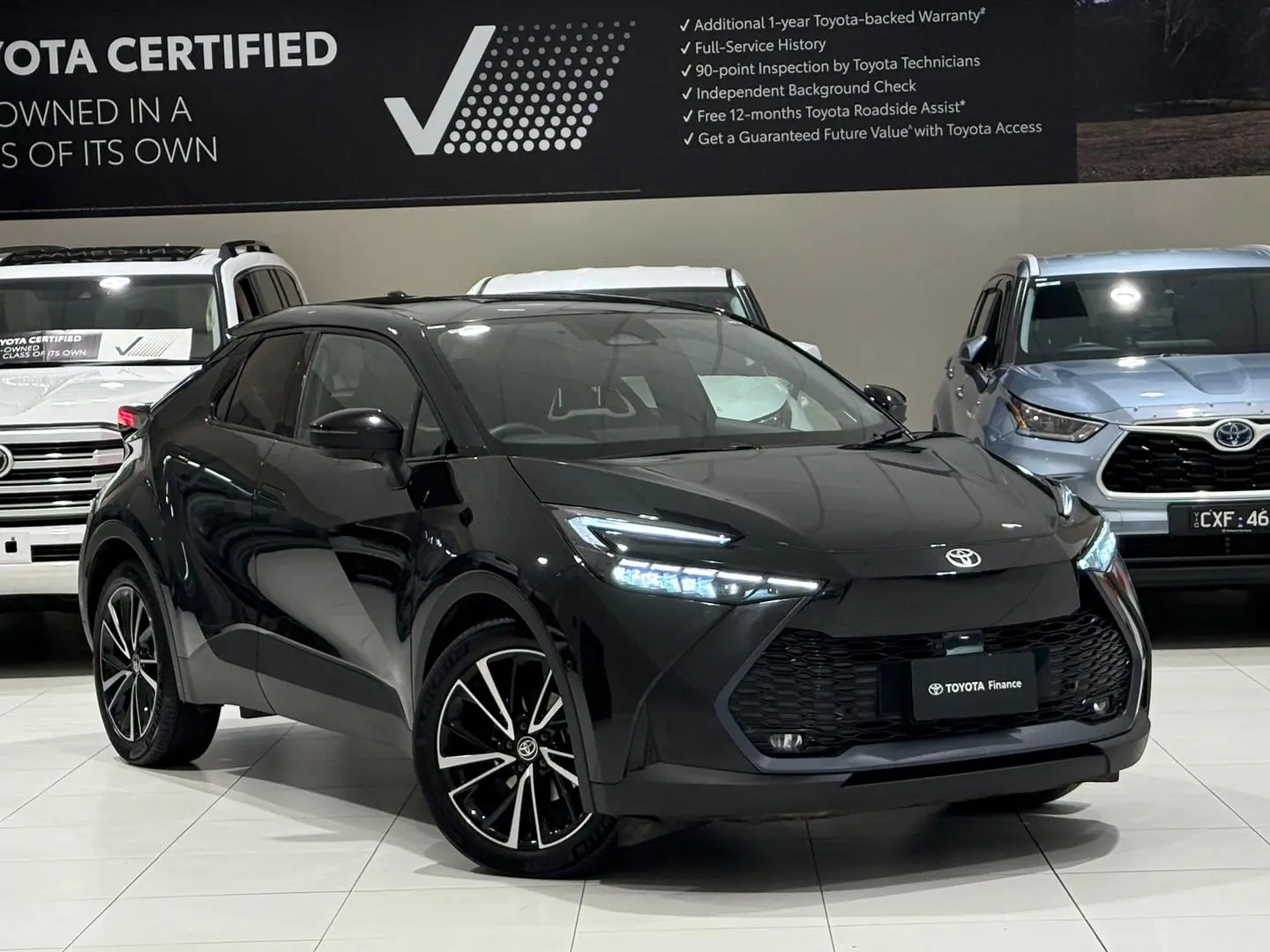 2024 Toyota C-HR Gallery Image 1