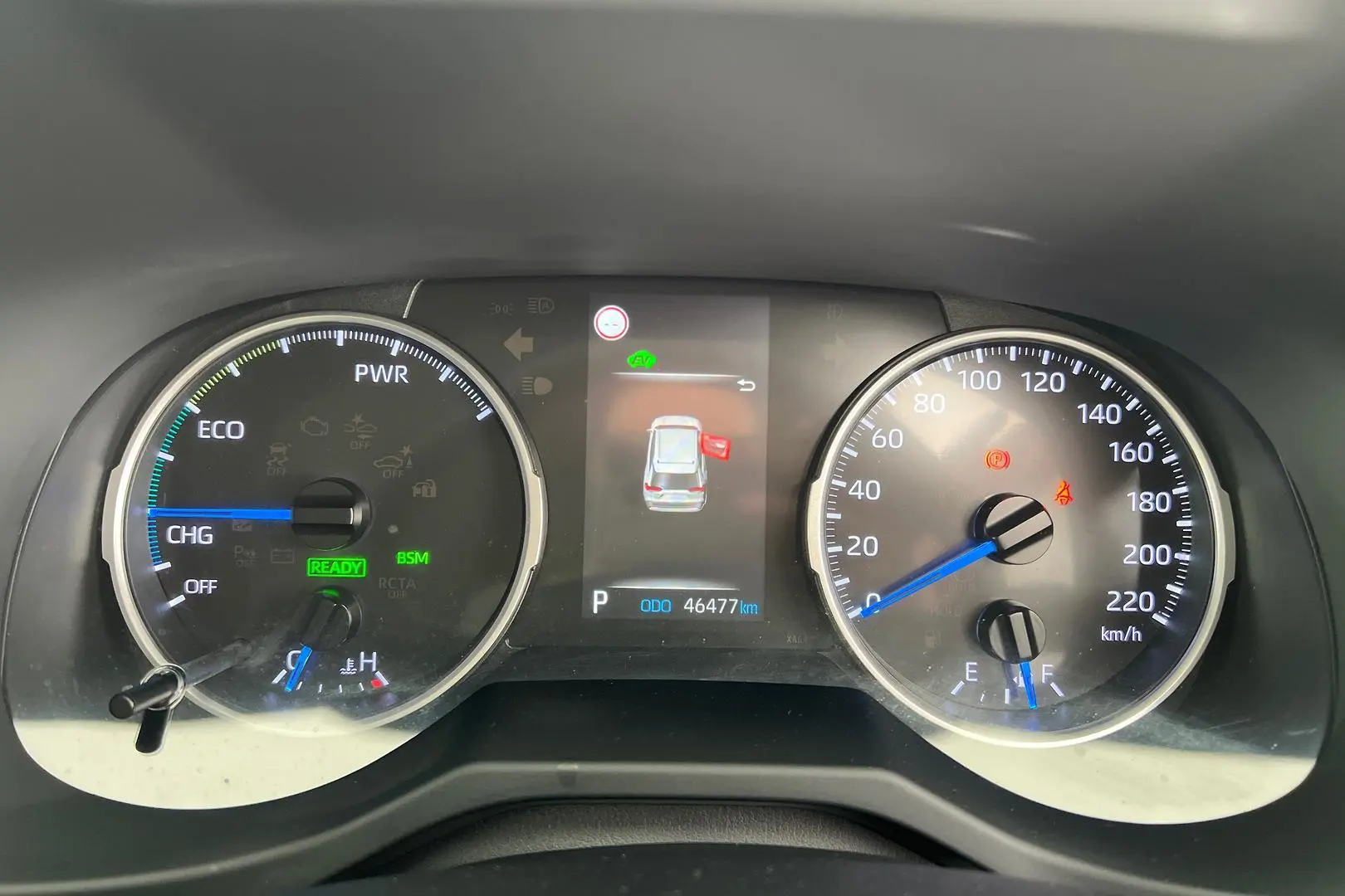 2019 Toyota RAV4 Gallery Image 18