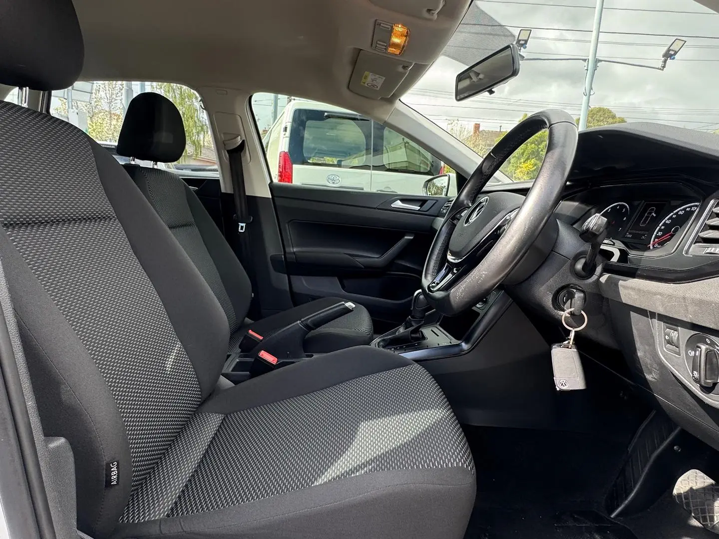 2021 Volkswagen Polo Gallery Image 12