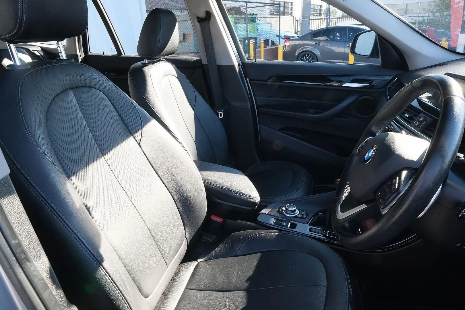 2015 BMW X1 Gallery Image 13