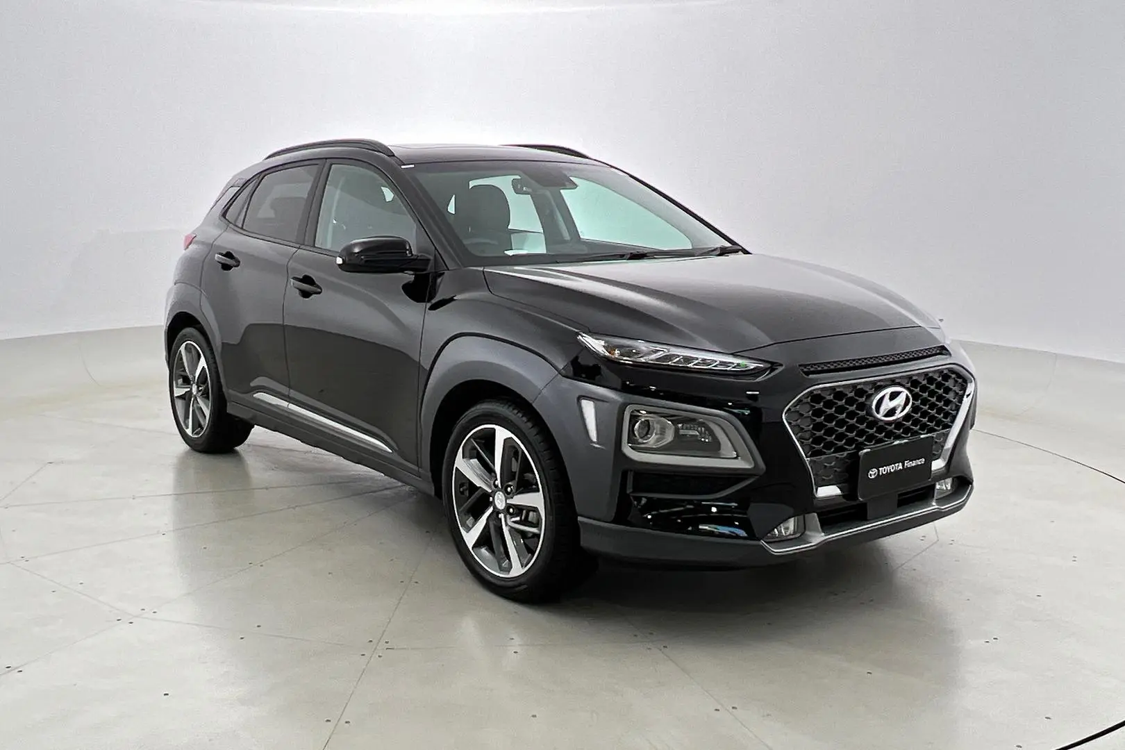 2019 Hyundai Kona Gallery Image 1