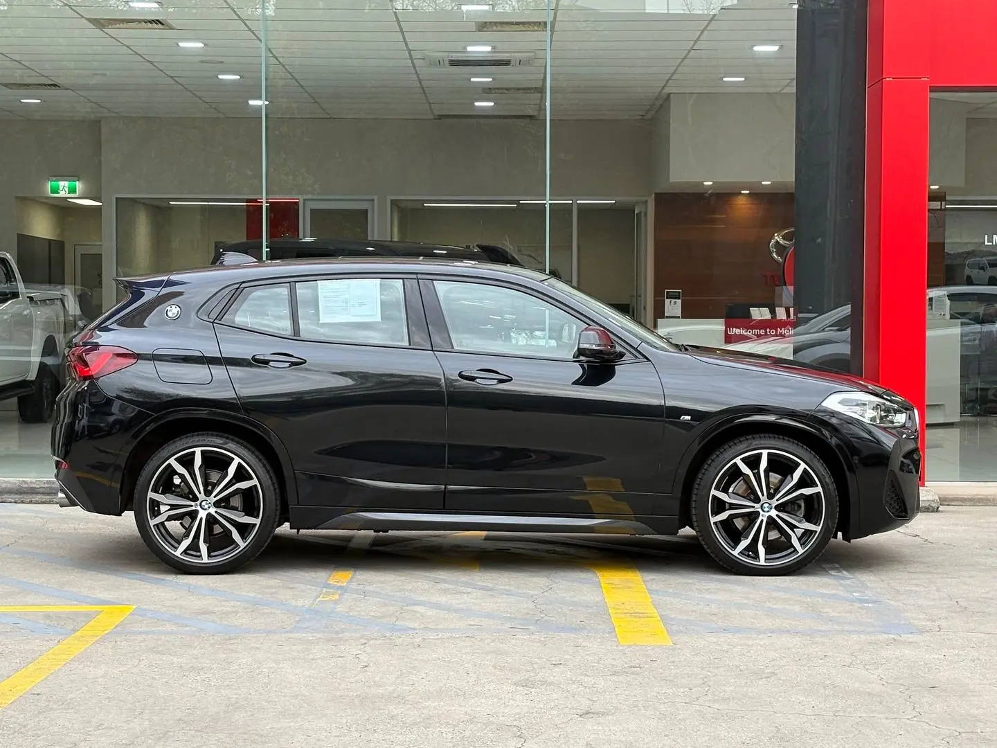 2021 BMW X2 Gallery Image 3