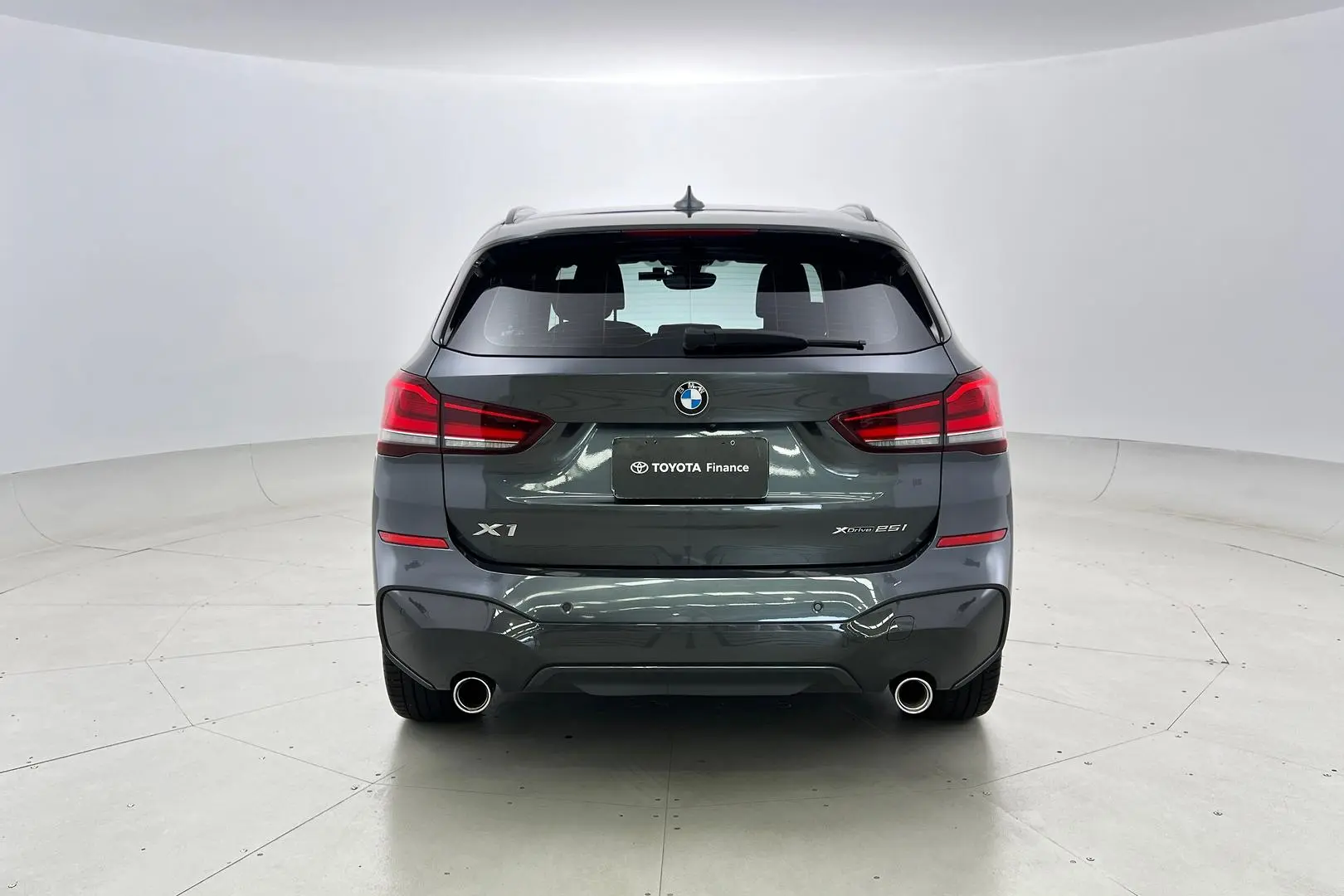 2020 Bmw X1 Gallery Image 5