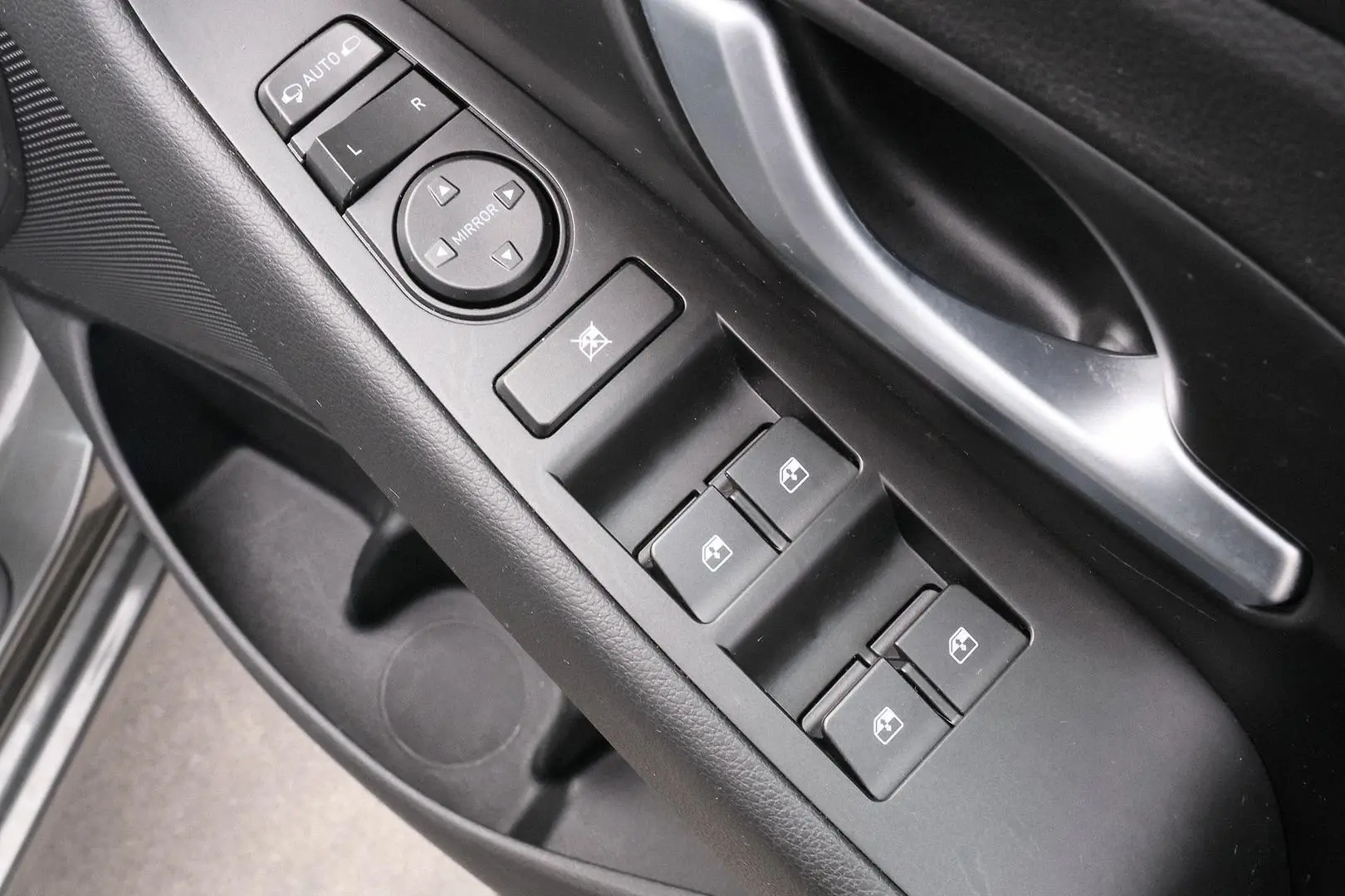 2021 Hyundai i30 Gallery Image 12