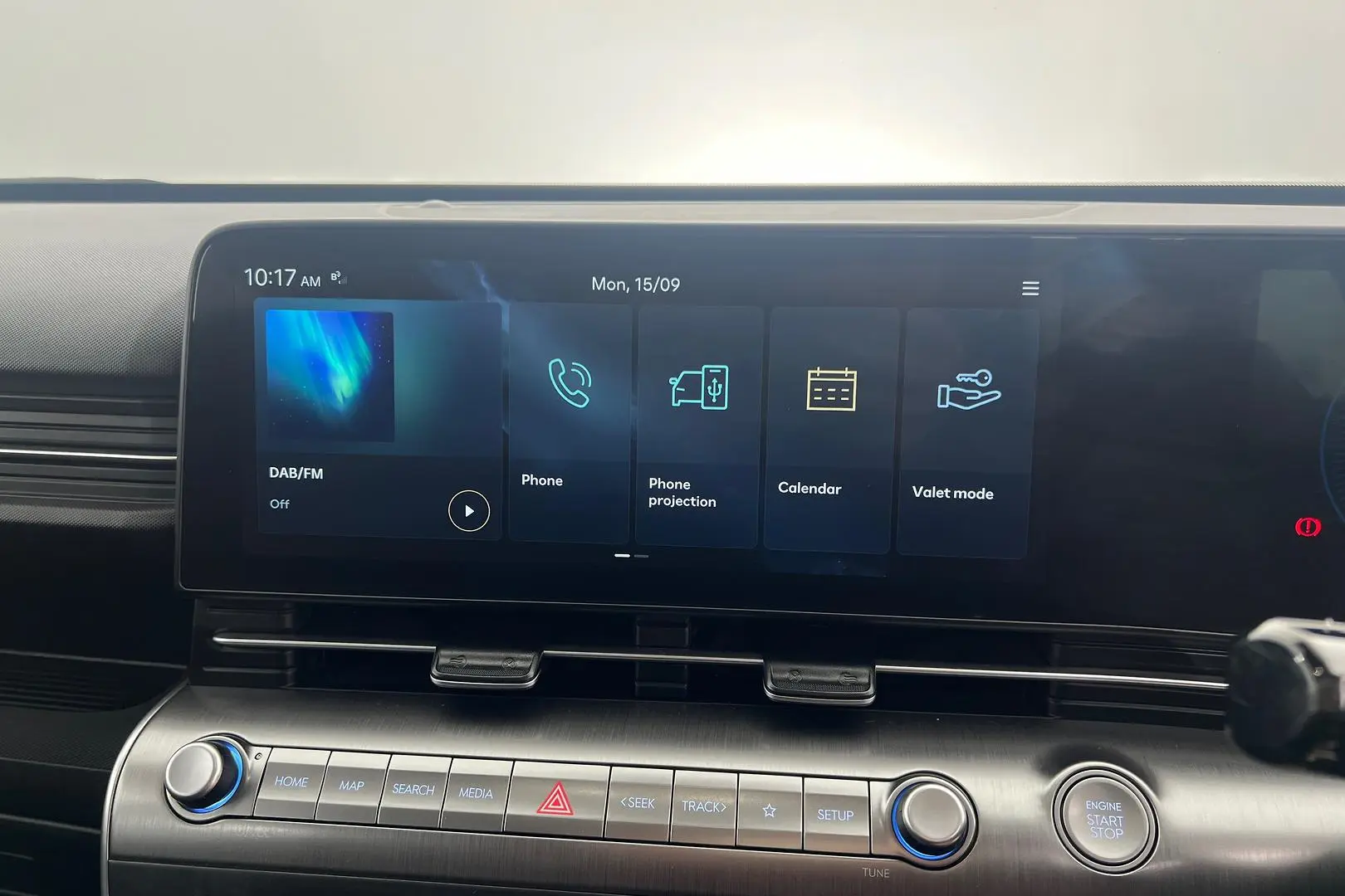2024 Hyundai Kona Gallery Image 13