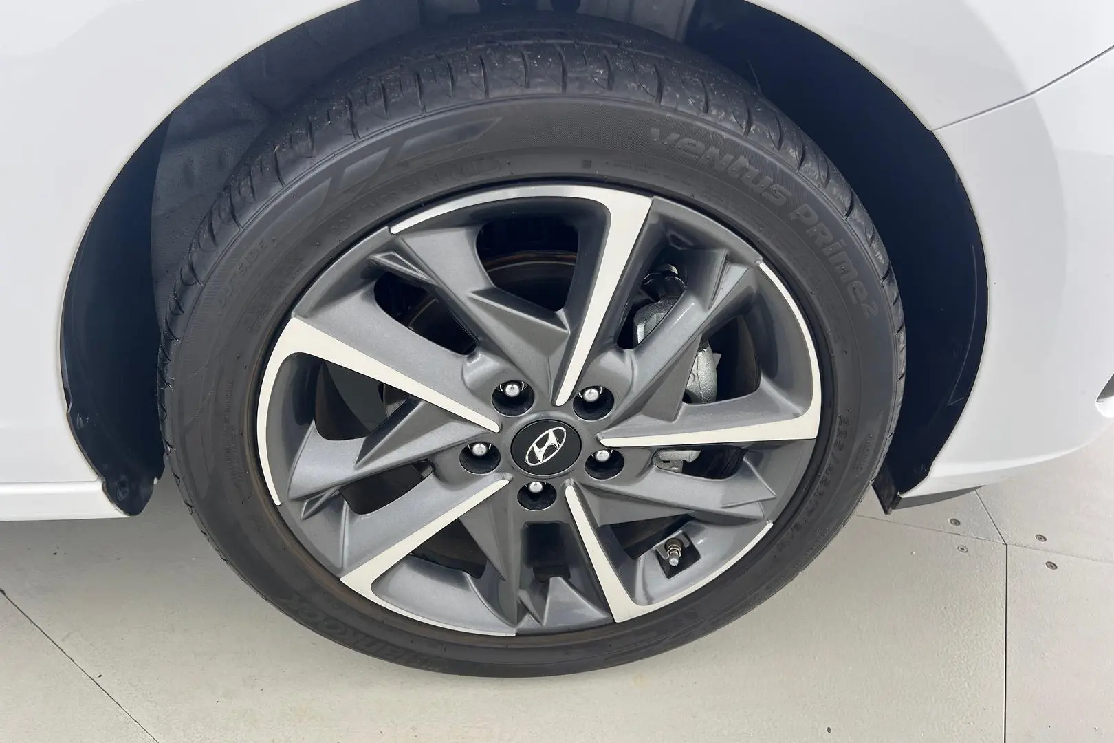 2023 Hyundai i30 Gallery Image 20