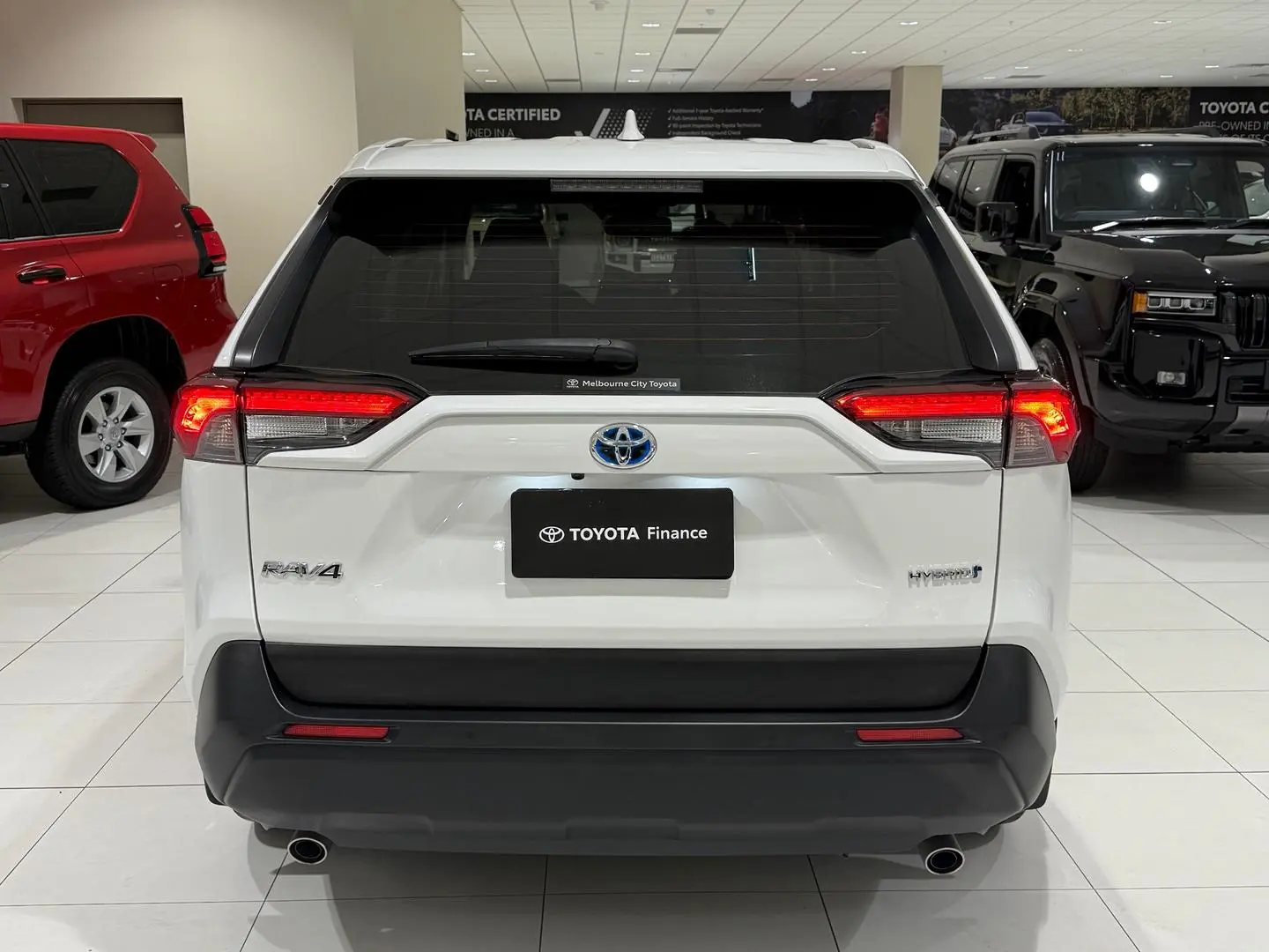 2020 Toyota RAV4 Gallery Image 9