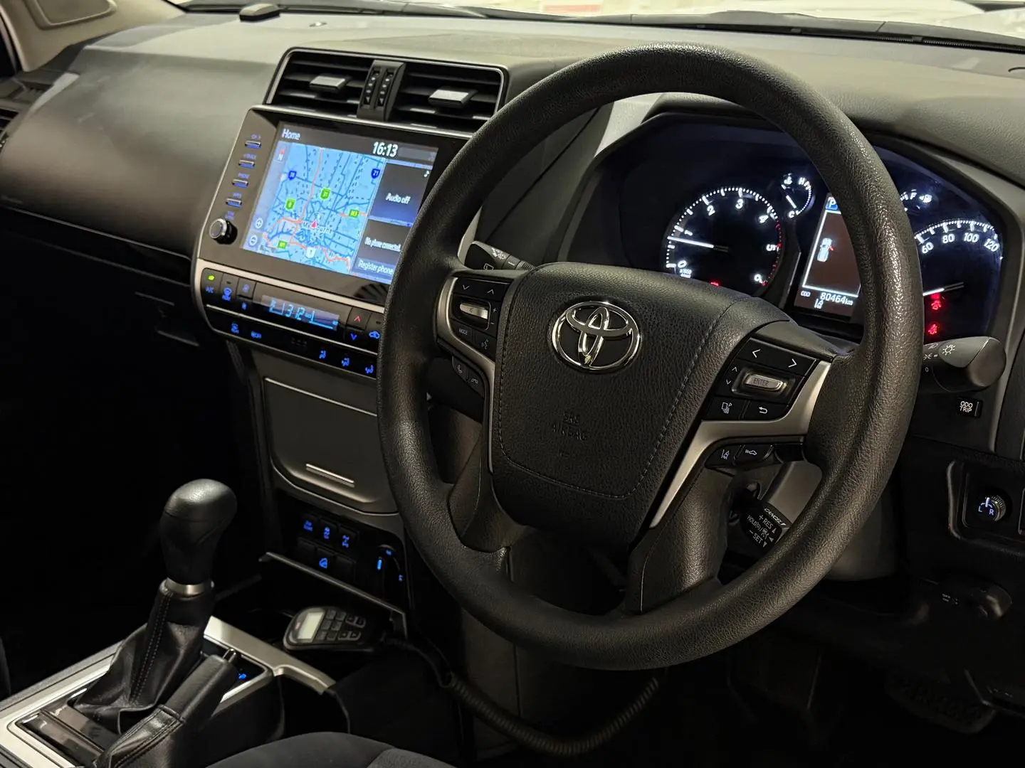 2021 Toyota Landcruiser Prado Gallery Image 14