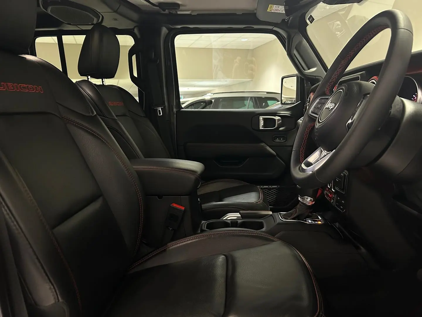 2020 Jeep Gladiator Gallery Image 13