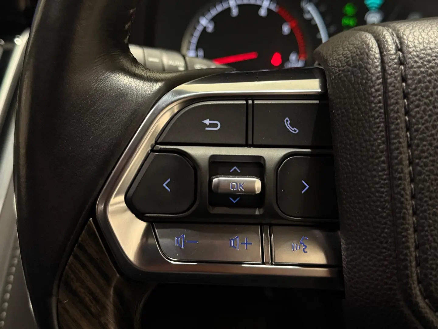 2022 Toyota Landcruiser Gallery Image 26