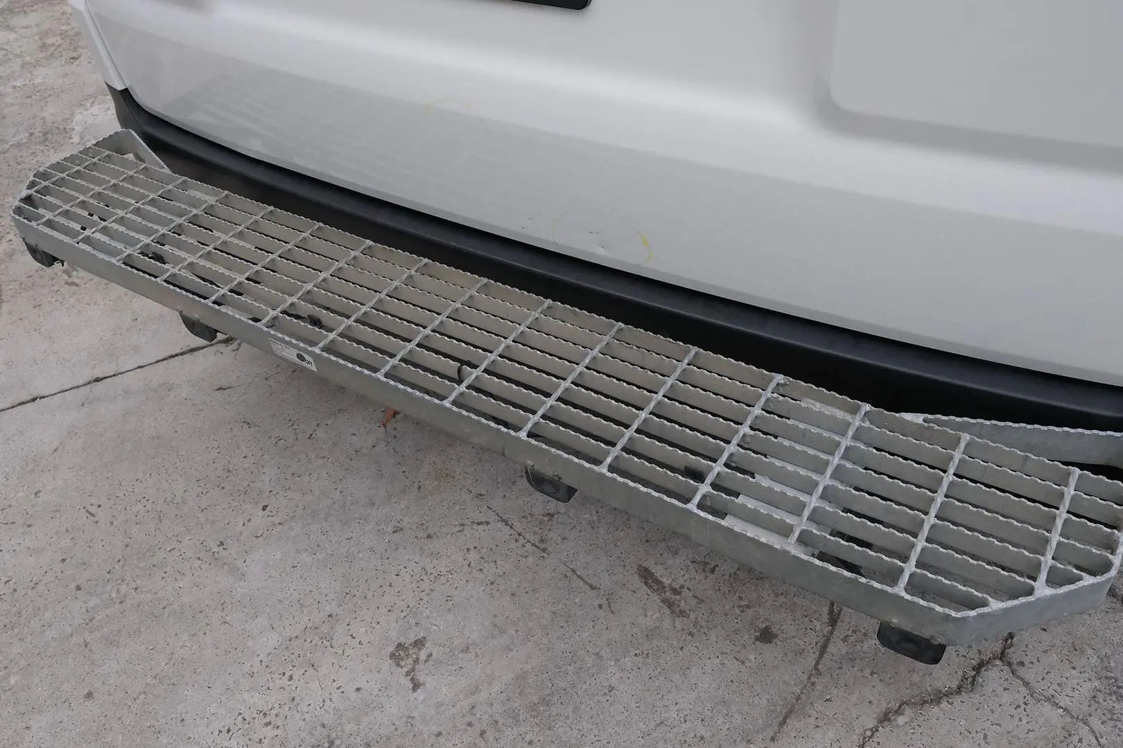 2020 Toyota Hiace Gallery Image 9