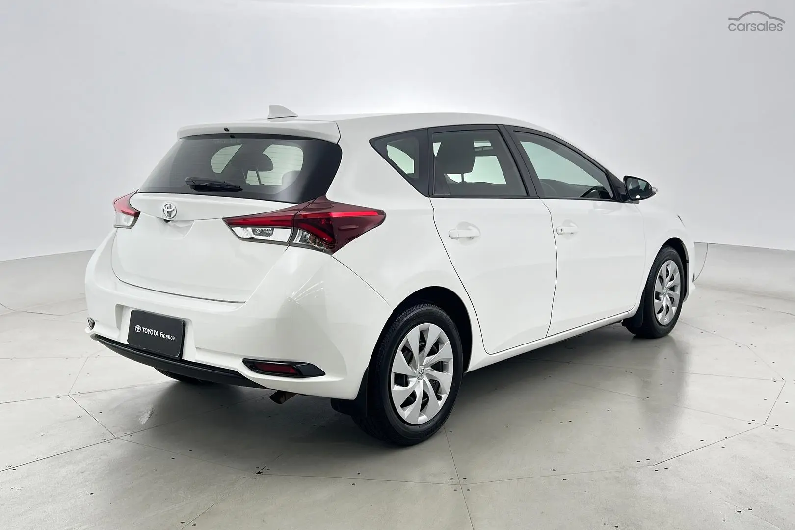 2018 Toyota Corolla Image 10