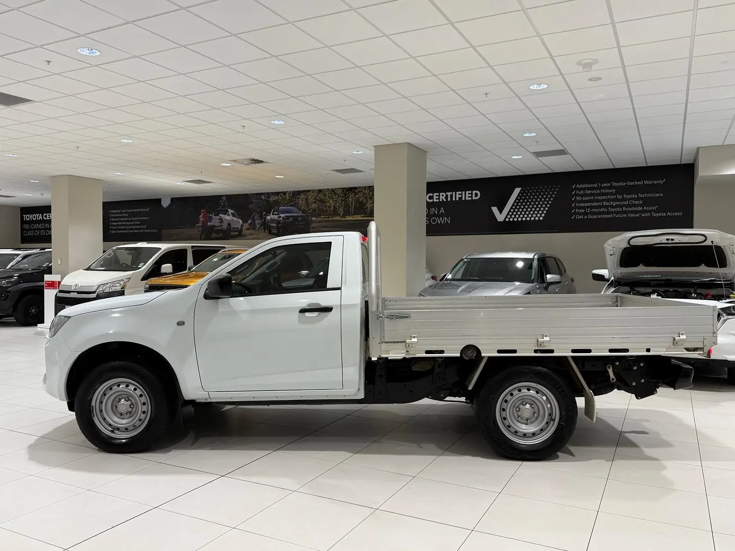 2022 Isuzu D-MAX Gallery Image 6