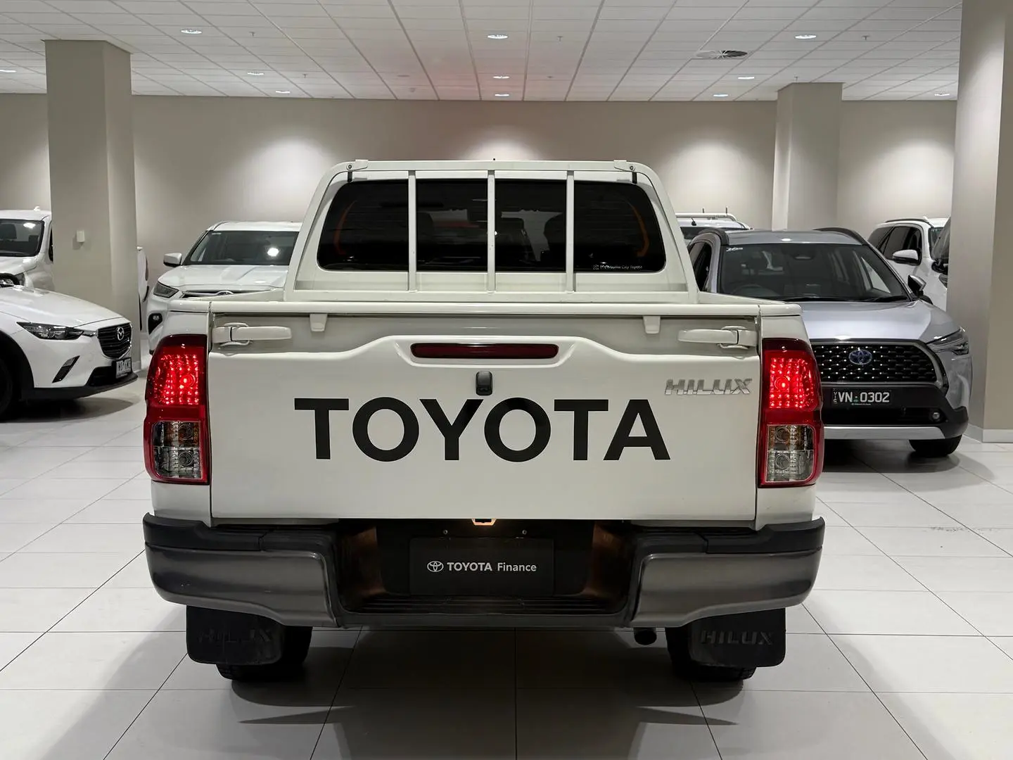 2020 Toyota Hilux Gallery Image 9