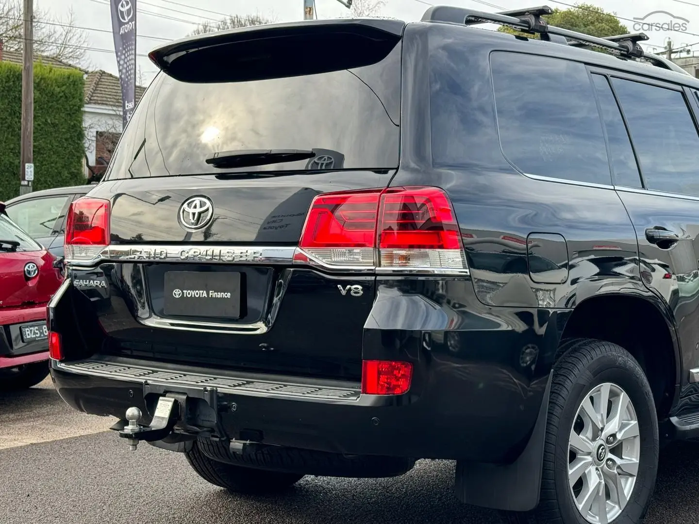 2018 Toyota Landcruiser Image 7